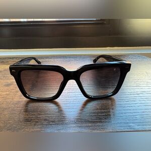Black Square Sunglasses